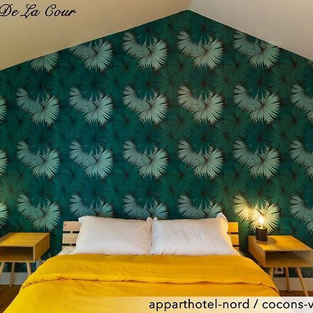 Le Cocon De La Cour Apartment Валенсиен Екстериор снимка